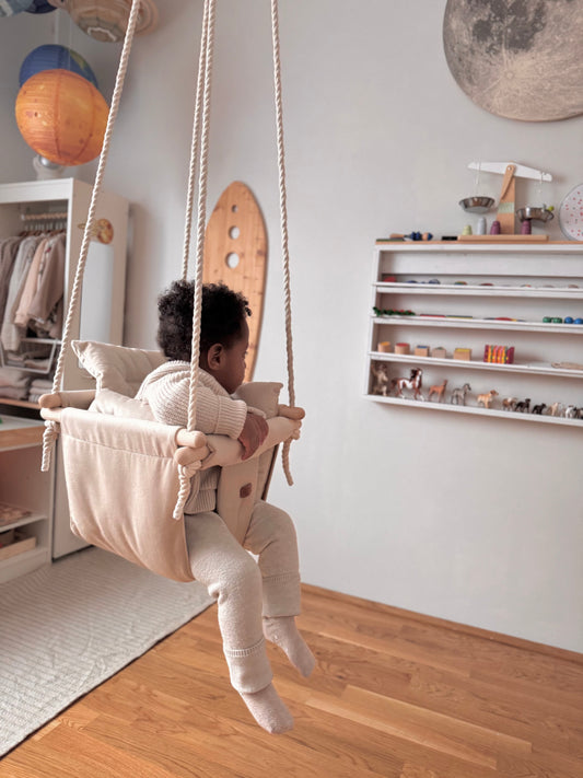 Warum ist Schaukeln wichtig für Babys und Kinder?